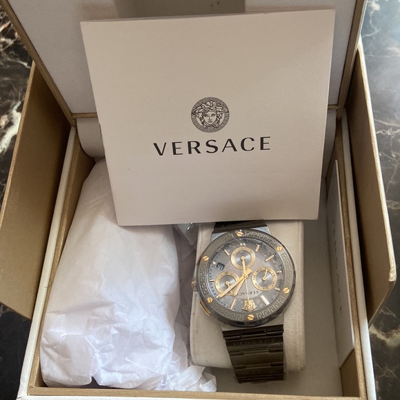 I didn’t like it so I would like to resell it - Picture 5 of 6